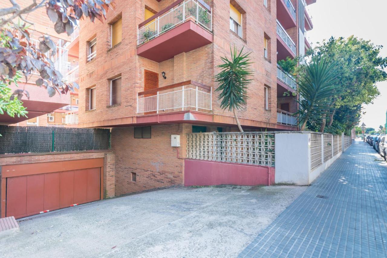 Homeholidaysrentals Amaral Pineda De Mar Exterior foto